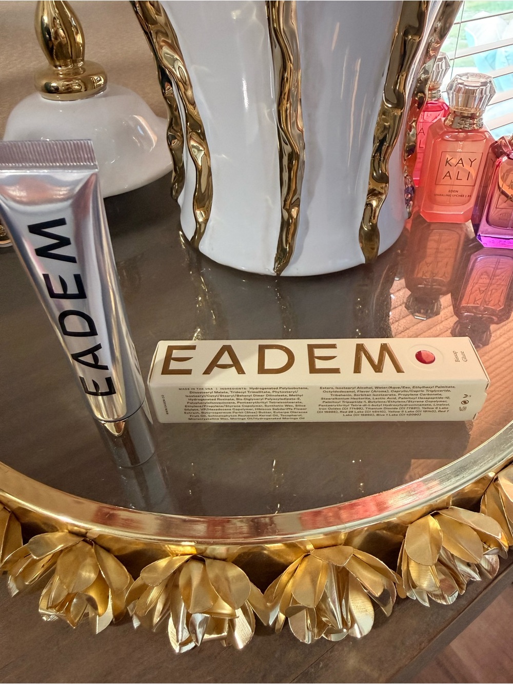 Eadem Le Chouchou Exfoliating + Softening Peptide Lip Balm - Bissap Glaze